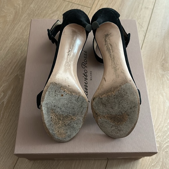 Gianvito Rossi Portofino 85 Suede Sandals - Picture 11 of 11